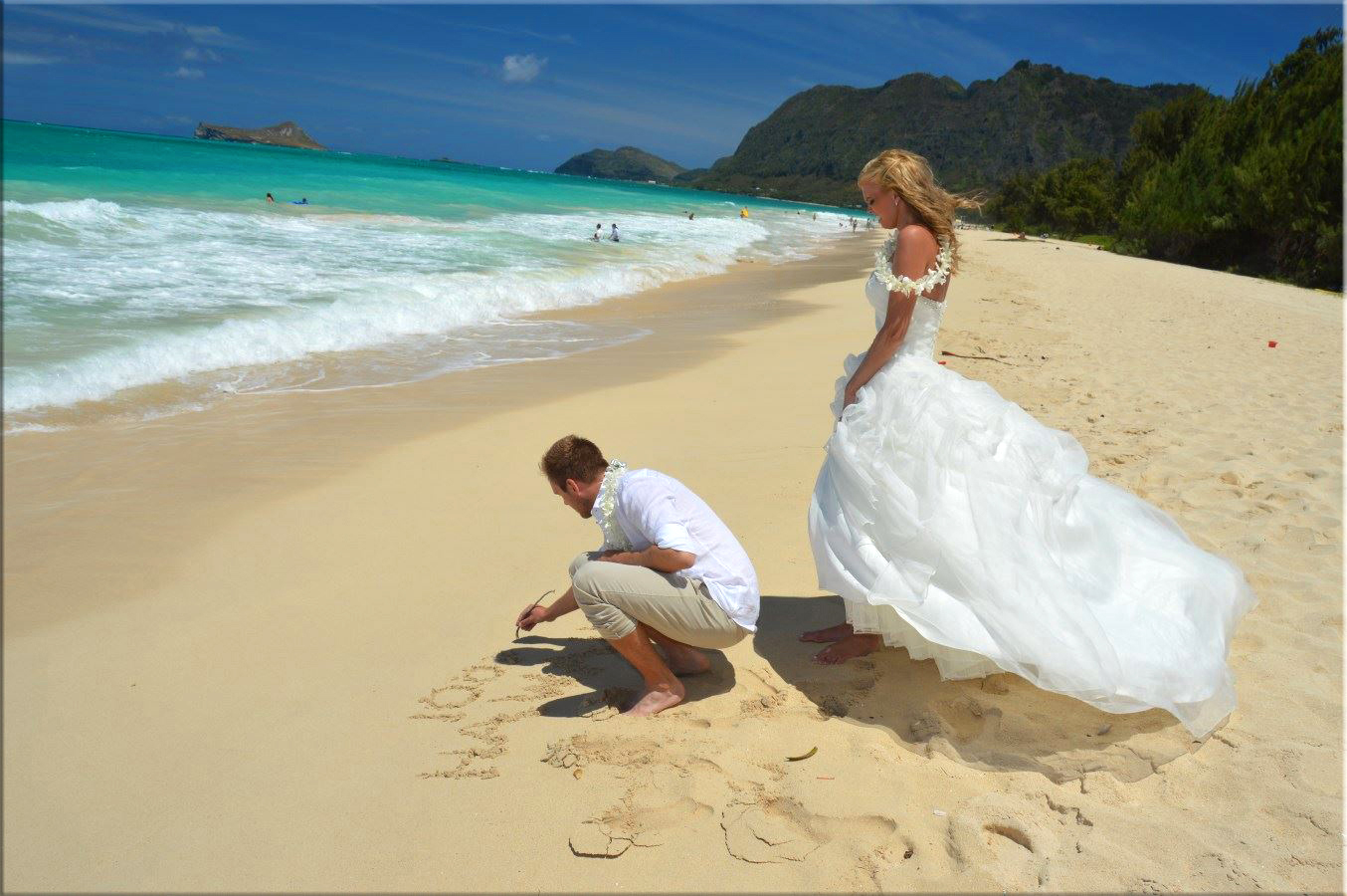 Bellows Beach Wedding