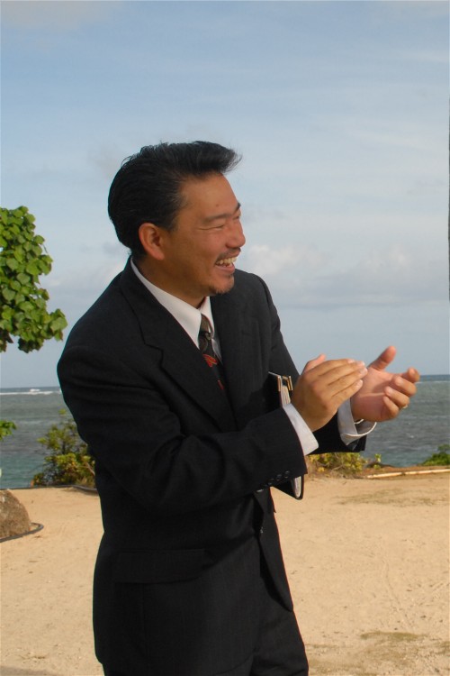 Hawaii Wedding Minister