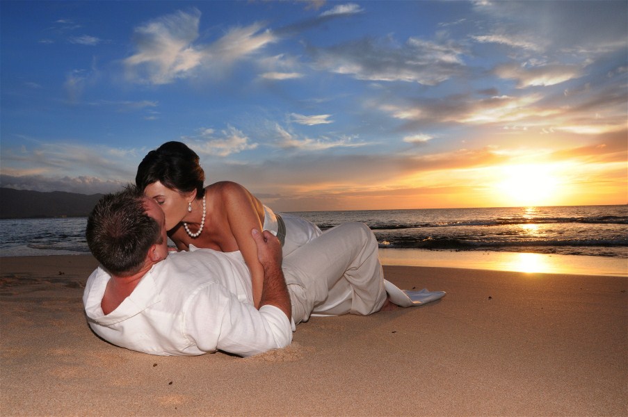 Sunset Wedding Packages At Bridal Dream Hawaii